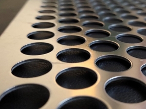 Exploring the Craftsmanship of Round Hole Perforated Metal Sheets